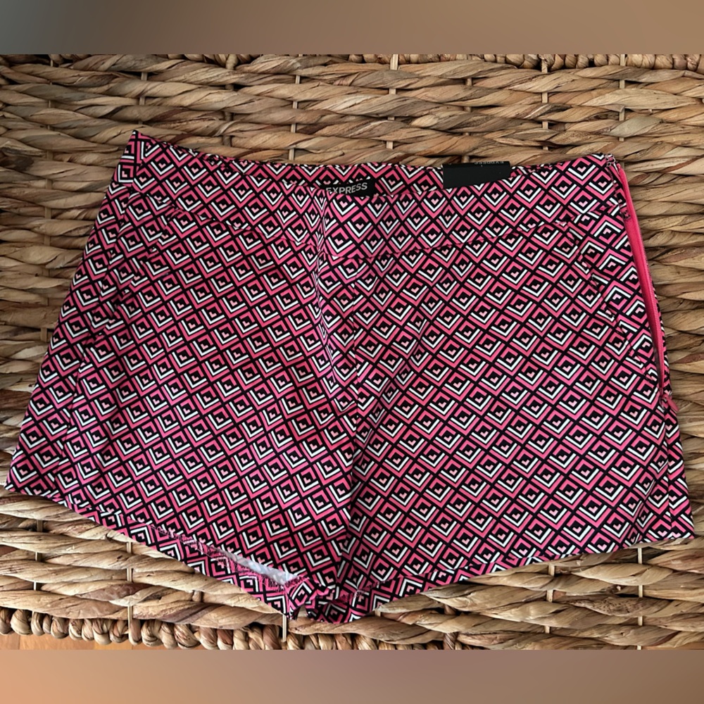 Express Pink and Black Geometric Skirt
